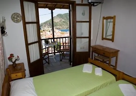 Vardiola Apartments Skopelos Zimmer foto
