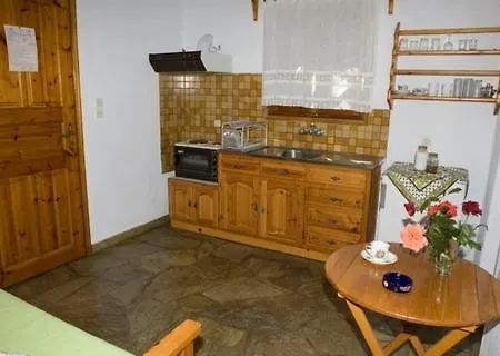 Vardiola Apartments Skopelos Zimmer foto