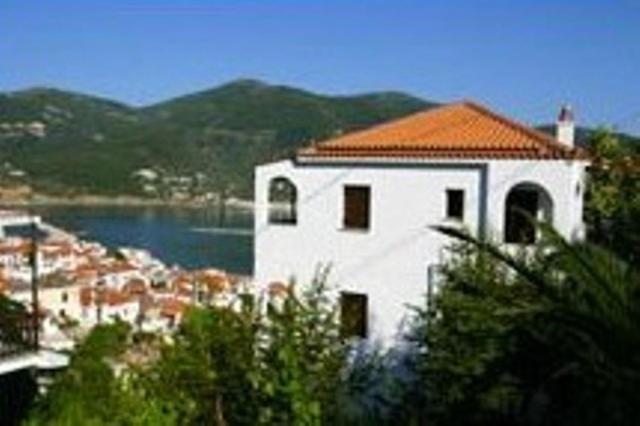 Vardiola Apartment Skopelos